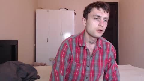 Snapshot of mikw63 chatting on March 14, 2026, 12:54 pm Sin online show from March 14, 2026, 12:54 pm