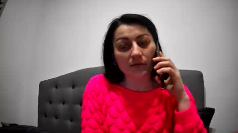 Snapshot of mikyloveu chatting on February 15, 2026, 5:20 pm Mikyloveu online show from February 15, 2026, 5:20 pm