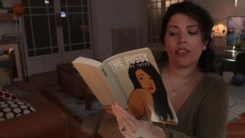 Snapshot of mila_ chatting on January 16, 2025, 8:43 am Princess Consuela Banana Hammock online show from January 16, 2025, 8:43 am