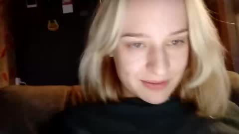 Mila 420 online show from November 2, 2025, 11:34 am