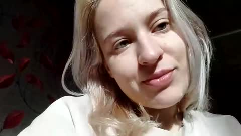 Snapshot of mila_420 chatting on February 8, 2026, 9:34 am Mila 420 online show from February 8, 2026, 9:34 am