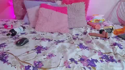 Snapshot of mila_grace_ chatting on October 24, 2025, 6:48 pm mila_grace_ online show from October 24, 2025, 6:48 pm