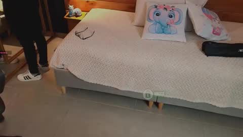 Snapshot of mila_kiitty chatting on February 5, 2026, 11:26 am Milena online show from February 5, 2026, 11:26 am