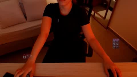 Snapshot of mila_kiitty chatting on February 27, 2026, 11:10 am Milena online show from February 27, 2026, 11:10 am