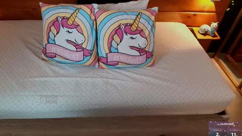 Snapshot of mila_kiitty chatting on March 13, 2026, 11:17 am Milena online show from March 13, 2026, 11:17 am