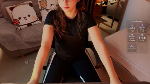 Snapshot of mila_kiitty chatting on April 9, 2026, 11:37 am Milena online show from April 9, 2026, 11:37 am