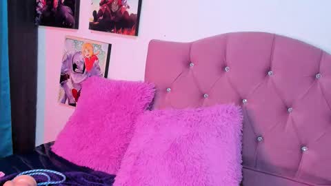 MILA  online show from October 19, 2025, 5:24 pm