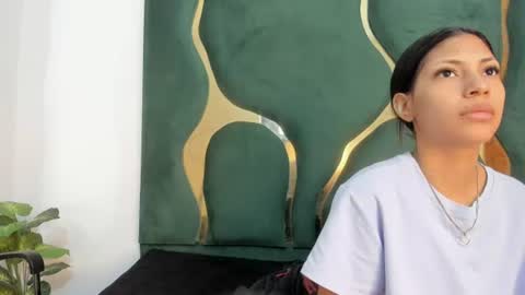 Snapshot of mila_petiteasm chatting on July 18, 2026, 12:20 pm mila_petiteasm online show from July 18, 2026, 12:20 pm
