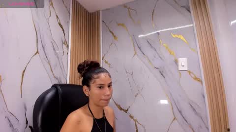 Snapshot of mila_star_hh chatting on March 12, 2026, 3:23 am Mila online show from March 12, 2026, 3:23 am