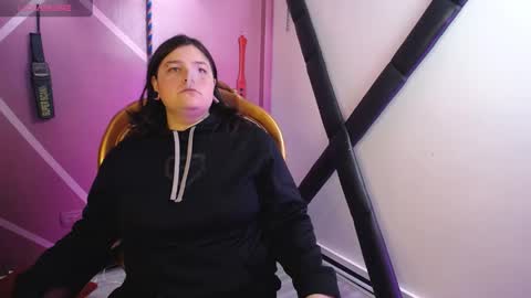 Milaanddalia online show from September 9, 2025, 8:41 pm