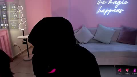 Snapshot of milacoleman chatting on January 7, 2026, 2:03 am Mila online show from January 7, 2026, 2:03 am