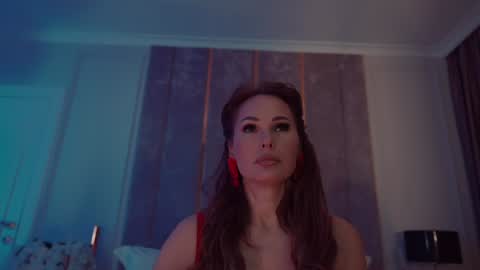 Snapshot of miladystarlight chatting on February 2, 2026, 6:06 pm online show from February 2, 2026, 6:06 pm