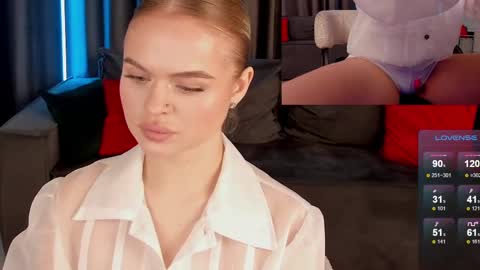 milafink online show from February 22, 2025, 2:19 pm