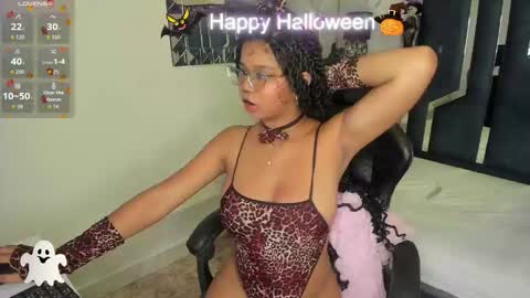 Milenna online show from October 30, 2025, 4:58 am