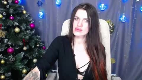 Snapshot of milaloona chatting on December 27, 2024, 11:28 am Milaloona online show from December 27, 2024, 11:28 am