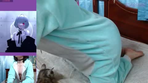 Snapshot of milalunala chatting on February 28, 2025, 12:43 am Mila-Lunala online show from February 28, 2025, 12:43 am
