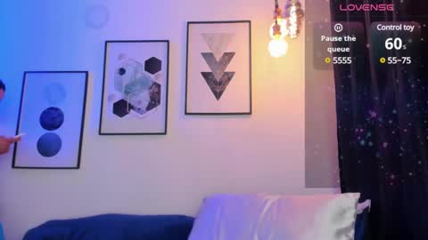 Snapshot of milan_roux chatting on December 3, 2024, 2:58 am Milane online show from December 3, 2024, 2:58 am