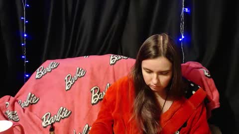 Snapshot of milana696969 chatting on September 18, 2025, 6:21 pm MilAna online show from September 18, 2025, 6:21 pm