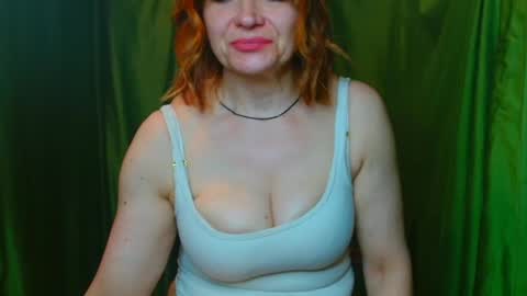 milana9732 online show from June 13, 2026, 8:18 pm