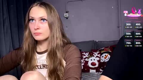 Snapshot of milana_sexwife chatting on December 22, 2025, 4:04 pm Dan and Milana online show from December 22, 2025, 4:04 pm