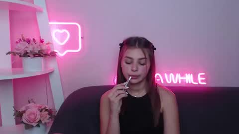 milanaangelas online show from February 21, 2025, 6:04 pm