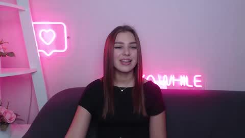 milanaangelas online show from February 28, 2025, 5:48 am