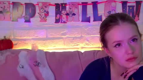 Snapshot of milanabalmain chatting on November 1, 2025, 7:54 am MilanaBalmain online show from November 1, 2025, 7:54 am