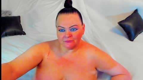 Lana online show from December 29, 2024, 10:36 pm