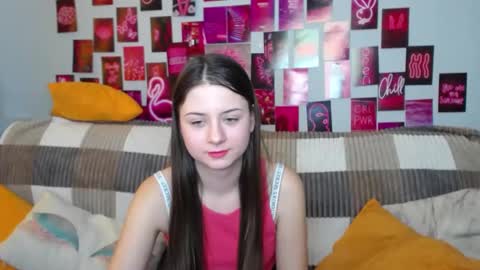 Snapshot of milanaroz chatting on February 11, 2025, 8:58 am milanaroz online show from February 11, 2025, 8:58 am