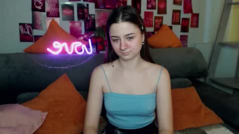 Snapshot of milanaroz chatting on November 8, 2025, 6:46 am milanaroz online show from November 8, 2025, 6:46 am