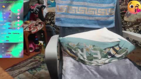 Snapshot of milanasvethoney chatting on November 20, 2025, 3:23 pm Luna-- link in bio online show from November 20, 2025, 3:23 pm