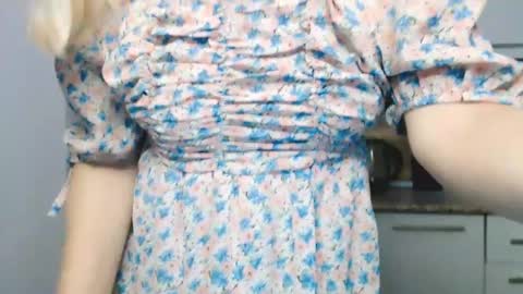 Milena online show from December 26, 2024, 4:10 am