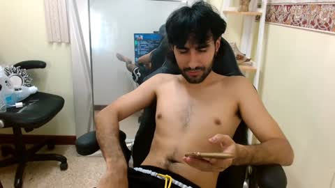 milanzaire online show from January 8, 2025, 4:02 am