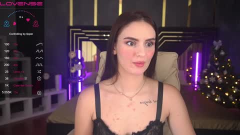 Snapshot of milashalovely chatting on December 27, 2024, 11:28 am Milasha online show from December 27, 2024, 11:28 am