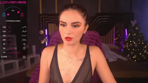 Snapshot of milashalovely chatting on January 4, 2025, 9:43 am Milasha online show from January 4, 2025, 9:43 am