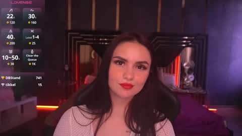 Snapshot of milashalovely chatting on March 6, 2025, 10:09 am Milasha online show from March 6, 2025, 10:09 am