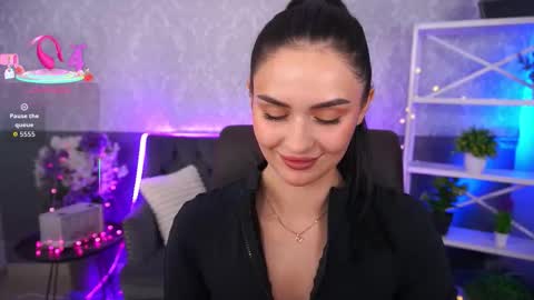 Snapshot of milashalovely chatting on November 15, 2025, 9:11 pm Milasha online show from November 15, 2025, 9:11 pm