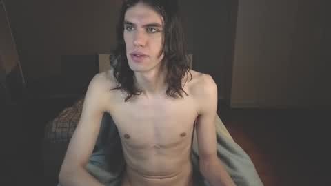 Snapshot of milaslovv chatting on October 5, 2025, 5:55 pm Mila online show from October 5, 2025, 5:55 pm