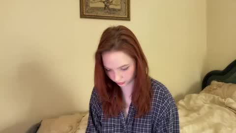 Snapshot of milav_ chatting on April 20, 2026, 1:58 pm Lana online show from April 20, 2026, 1:58 pm