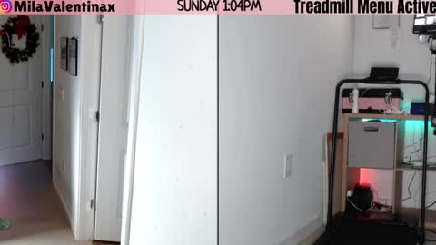 Snapshot of milavalentinax chatting on December 21, 2025, 6:04 pm Mila Valentina online show from December 21, 2025, 6:04 pm