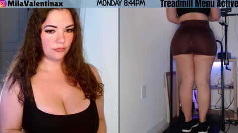 Snapshot of milavalentinax chatting on January 13, 2026, 1:44 am Mila Valentina online show from January 13, 2026, 1:44 am