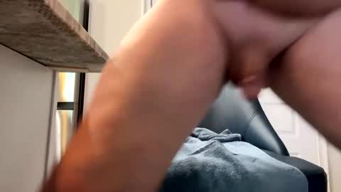 Snapshot of milbert chatting on October 7, 2025, 2:58 pm milbert online show from October 7, 2025, 2:58 pm