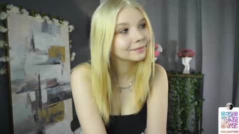 Snapshot of mildredbain chatting on February 21, 2025, 3:23 am Mila online show from February 21, 2025, 3:23 am