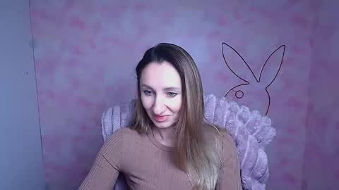 Snapshot of milena_sunny_ chatting on February 9, 2026, 6:39 am Milena online show from February 9, 2026, 6:39 am
