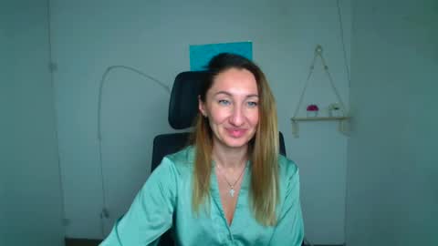 Snapshot of milena_sunny_ chatting on February 21, 2026, 12:50 pm Milena online show from February 21, 2026, 12:50 pm