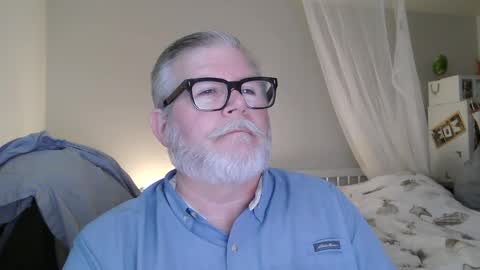 Snapshot of milesnash chatting on September 25, 2025, 12:58 am Miles Nash online show from September 25, 2025, 12:58 am