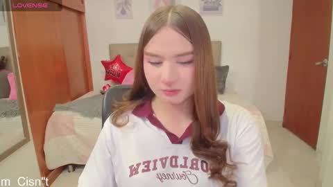 Snapshot of miley_baker chatting on January 23, 2025, 1:24 pm Miley online show from January 23, 2025, 1:24 pm