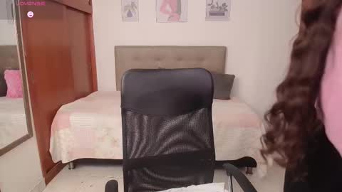 Snapshot of miley_baker chatting on November 22, 2025, 1:54 pm Miley online show from November 22, 2025, 1:54 pm