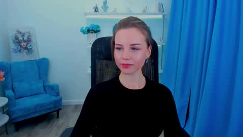 Snapshot of mileygloss chatting on November 17, 2025, 11:27 am mileygloss online show from November 17, 2025, 11:27 am