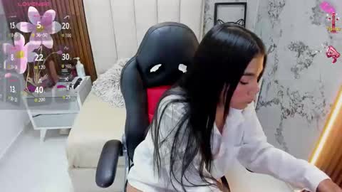 MILEY online show from November 25, 2025, 7:25 pm